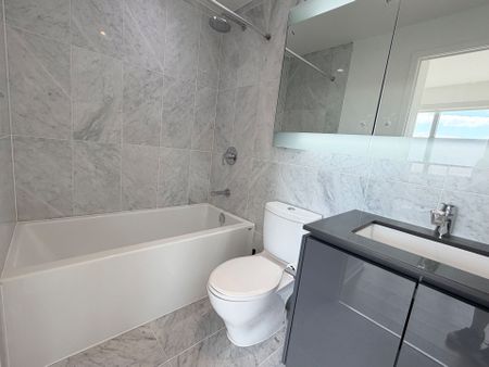 For Lease - 115 Mcmahon Drive Unit# 2810, Toronto, Ontario - Photo 4