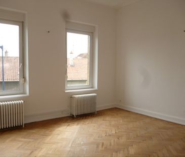 Location Appartement 5 pièces 135m² - Photo 4