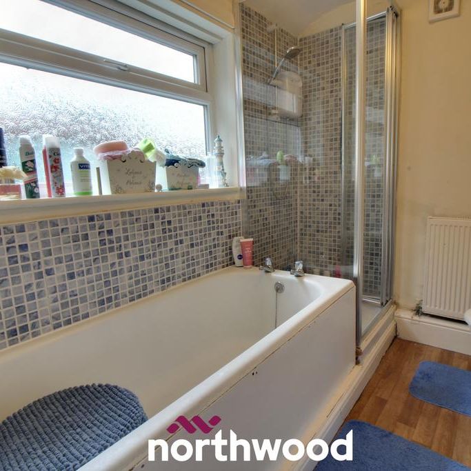 3 bedroom terraced house to rent - Photo 1