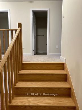 For Lease - 54 ROWLOCK Street, Welland, Ontario - Photo 1