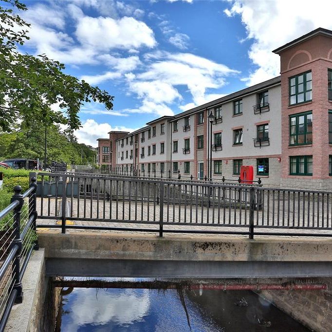 2 bedroom flat to rent - Photo 1