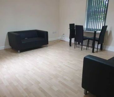 1 Bedroom Penthouse - Photo 3