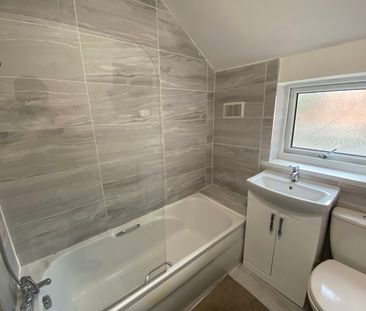 Derby Grove, Nottingham - Photo 2