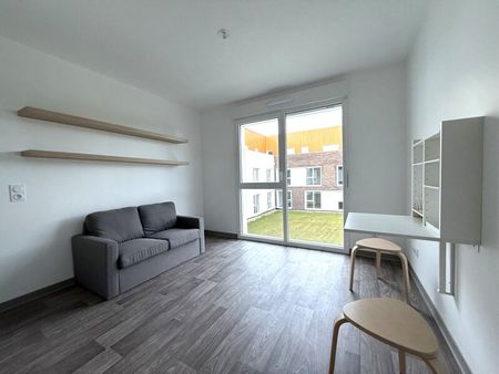 Location Appartement 1 pièce 18m² FRANQUEVILLE ST PIERRE 76520 - Photo 2