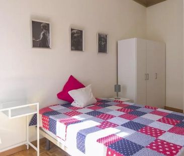 Calle de San Bernardo, Madrid, Community of Madrid 28015 - Photo 2