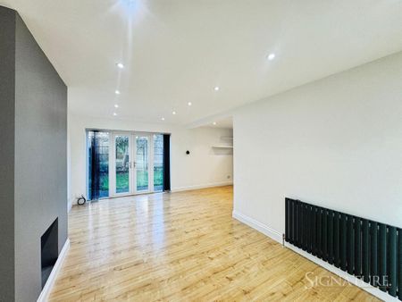 3 bedroom semi-detached house to rent - Photo 2