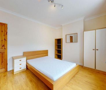 4 bedroom house to rent - Photo 6