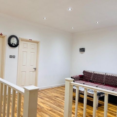 2 Bed Flat, High Street South, E6 - Photo 1