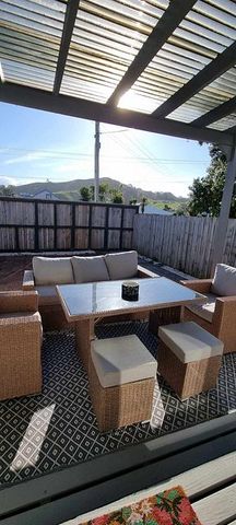 Spacious Townhouse in Waihi Beach - Photo 3