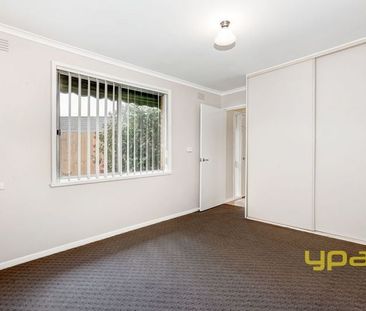 Central Beauty - Photo 1