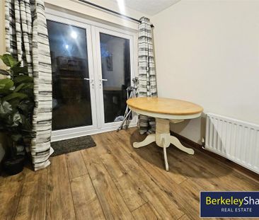 3 bedroom semi-detached house to rent - Photo 2