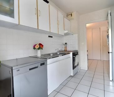 Location Appartement 3 pièces 83m² CHAMALIERES 63400 - Photo 4