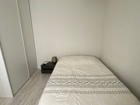 Appartement - 2 pièces - CHAMALIERES (Banque de France) - Photo 3