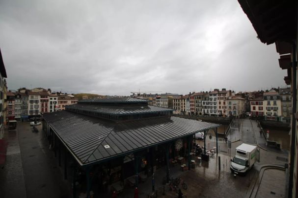 T3 - Halles de BAYONNE - Photo 1
