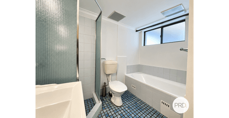 Spacious and Secure 2-Bedroom Unit in Liverpool! - Photo 3