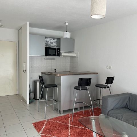 Location Appartement 2 pièces 35m² - Photo 1