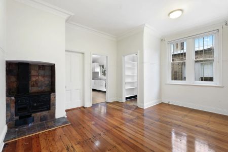40 Fort Street, - Photo 4