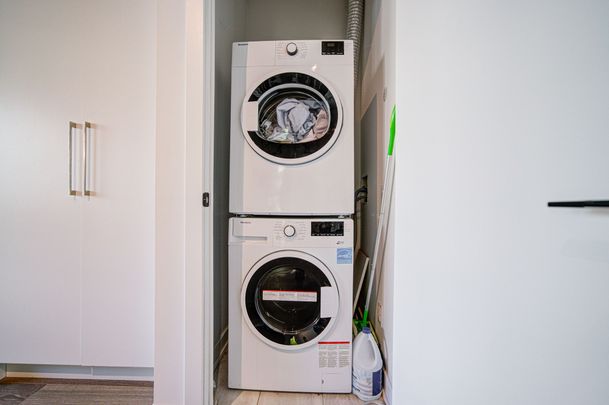 For Lease - 12 Dervock Crescent Unit# 2, Toronto, Ontario - Photo 1