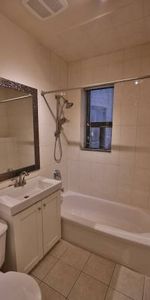 Queen West Large 2BR with Balcony, Utilities All Included! - Photo 4