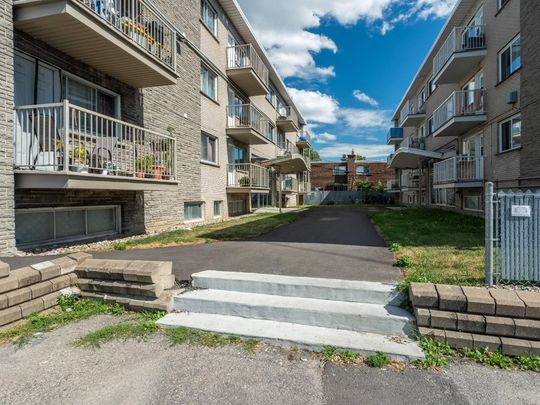 1020 Rue De Salaberry, #32 - Photo 1