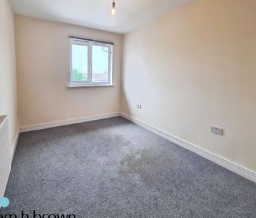 Parkeston, Tyler street - Photo 5