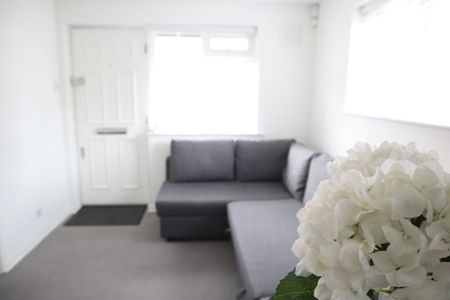 1 bedroom end of terrace house to rent - Photo 4
