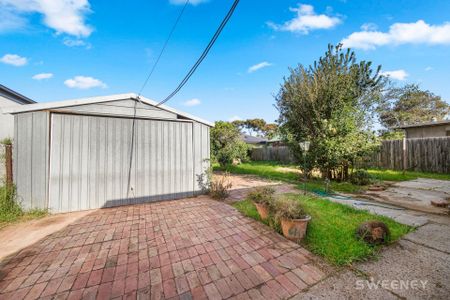 Spacious 3 Bedroom family home!! - Photo 2