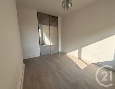 Location Appartement 2 pièces 39m² MONTPELLIER 34000 - Photo 2