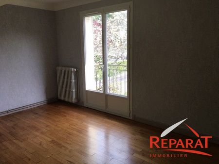 Location Appartement 3 pièces 56m² OBJAT 19130 - Photo 2