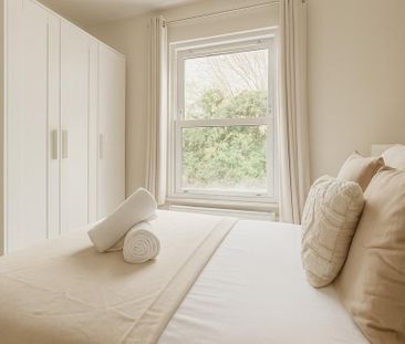 5 bedroom terraced house to rent - Photo 6