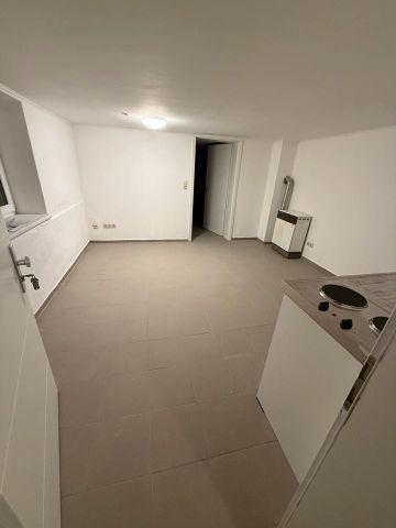 Kleine Kellerwohnung 37,5 m2 1 Zi. + Wohnküche und Bad - Photo 3