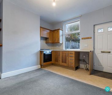 3 bedroom end of terrace house to rent - Photo 6