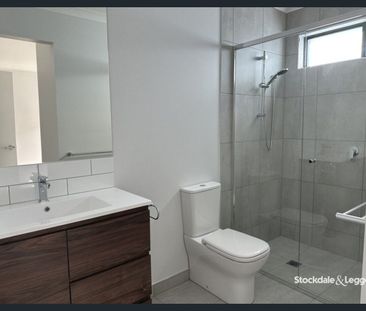 MODERN LIVING - BUILT IN 2024 - Photo 2