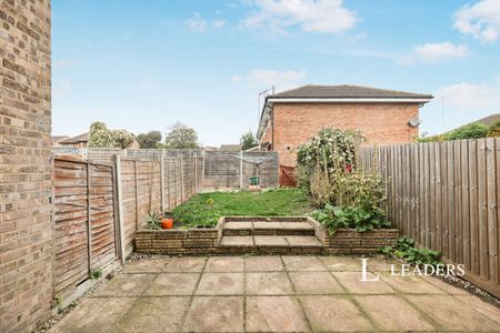 3 bedroom terraced to rent Annesley Close, Northampton, NN3 3HD - Photo 4