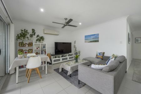 7 Windjana Crescent, Fitzgibbon QLD, Belconnen - Photo 2