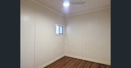 AFFORDABLE 2-BEDROOM UNIT IN ESTABLISHED AREA - Photo 4