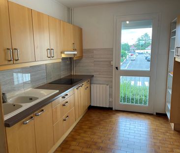 Location Appartement 3 pièces 94m² - Photo 4