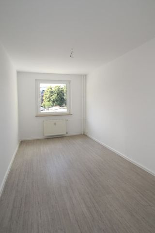 Sonnenbalkon, neues Laminat, neue Badausstattung - ID 292 - Foto 2