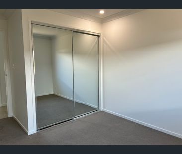 14 Kashmir Circuit, Greenbank, Qld 4124 - Photo 1