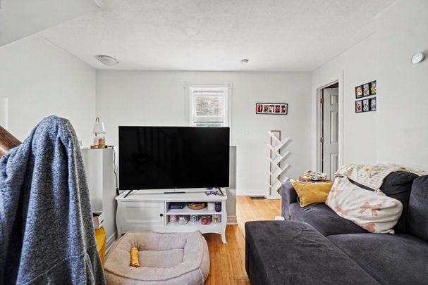 For Lease - 1308 Shillington Avenue Unit# 1, Carlington - Central Park, Ontario - Photo 1