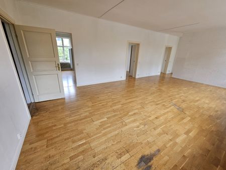 Lunnegatan19 lgh 1101 i Åmål (Inglasad balkong med värme) p-plats ingår i hyran - Foto 5