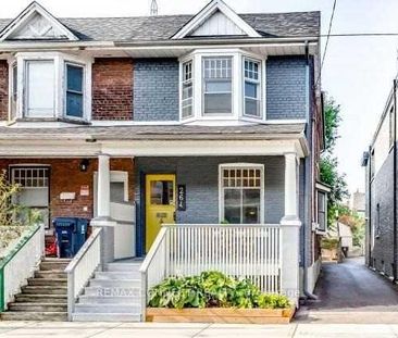 #Main - 264 Sterling Road – Toronto C01, Ontario - Photo 3