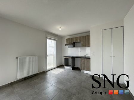 T3 AVEC LOGGIA ET PARKING - Photo 5