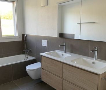 5.5-Zimmer-Neubauwohnung mit grosszügiger Wohnfläche (2. OG) - Photo 1