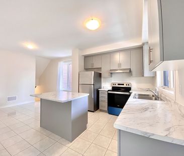 For Lease - 30 Stoeber Lane, Markham, Ontario - Photo 4