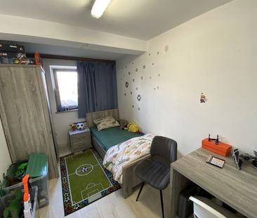 Leuke duplex met 3 slaapkamers in het centrum van Tessenderlo - Photo 5