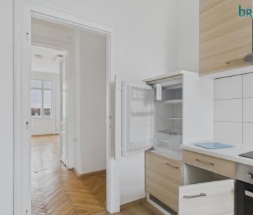 Helle, sonnige Stilaltbauwohnung mit Stadtblick - Foto 1