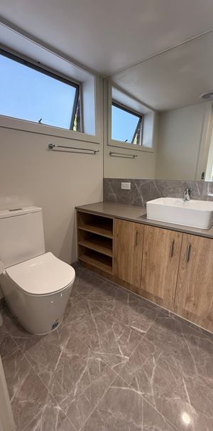 Watsonia North - Photo 1
