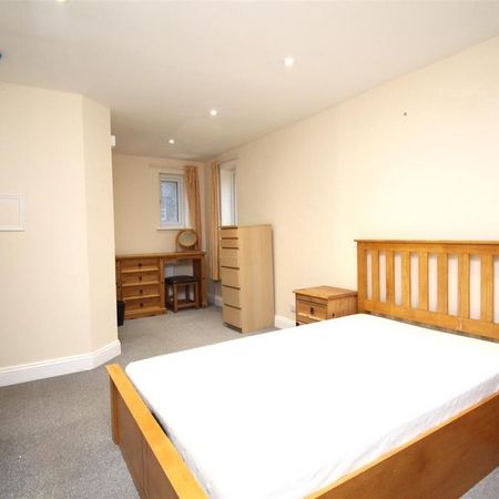 1 bedroom detached house to rent - Photo 3