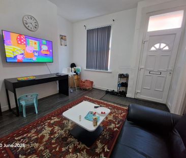 Zetland Place, Leeds - Photo 1